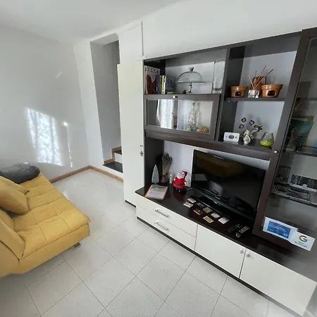 Casa Di Nonno Meme Citra 008035-lt-0018 Apartment *